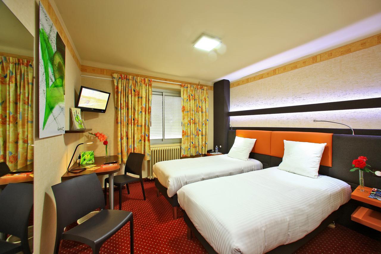 Hotel Le Point Du Jour La Roche-sur-Yon Zewnętrze zdjęcie